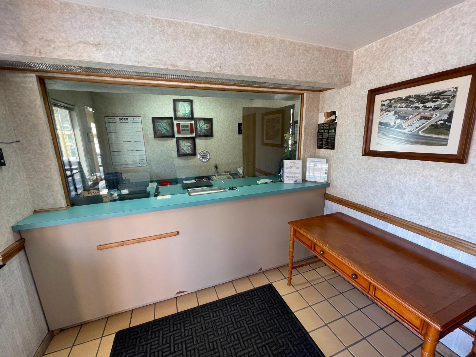 Travelers Inn Castro Valley Eksteriør billede